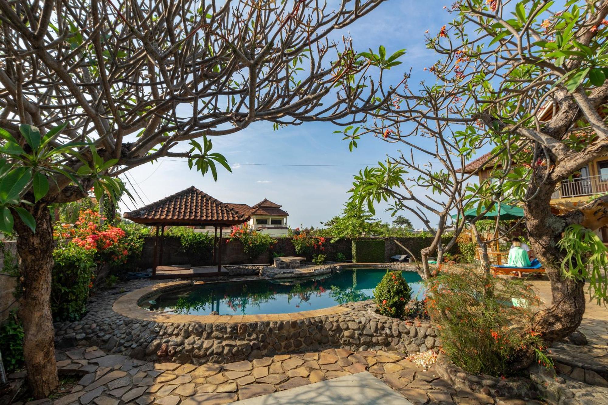 Vedanta Villa Lovina (Bali) Exterior photo