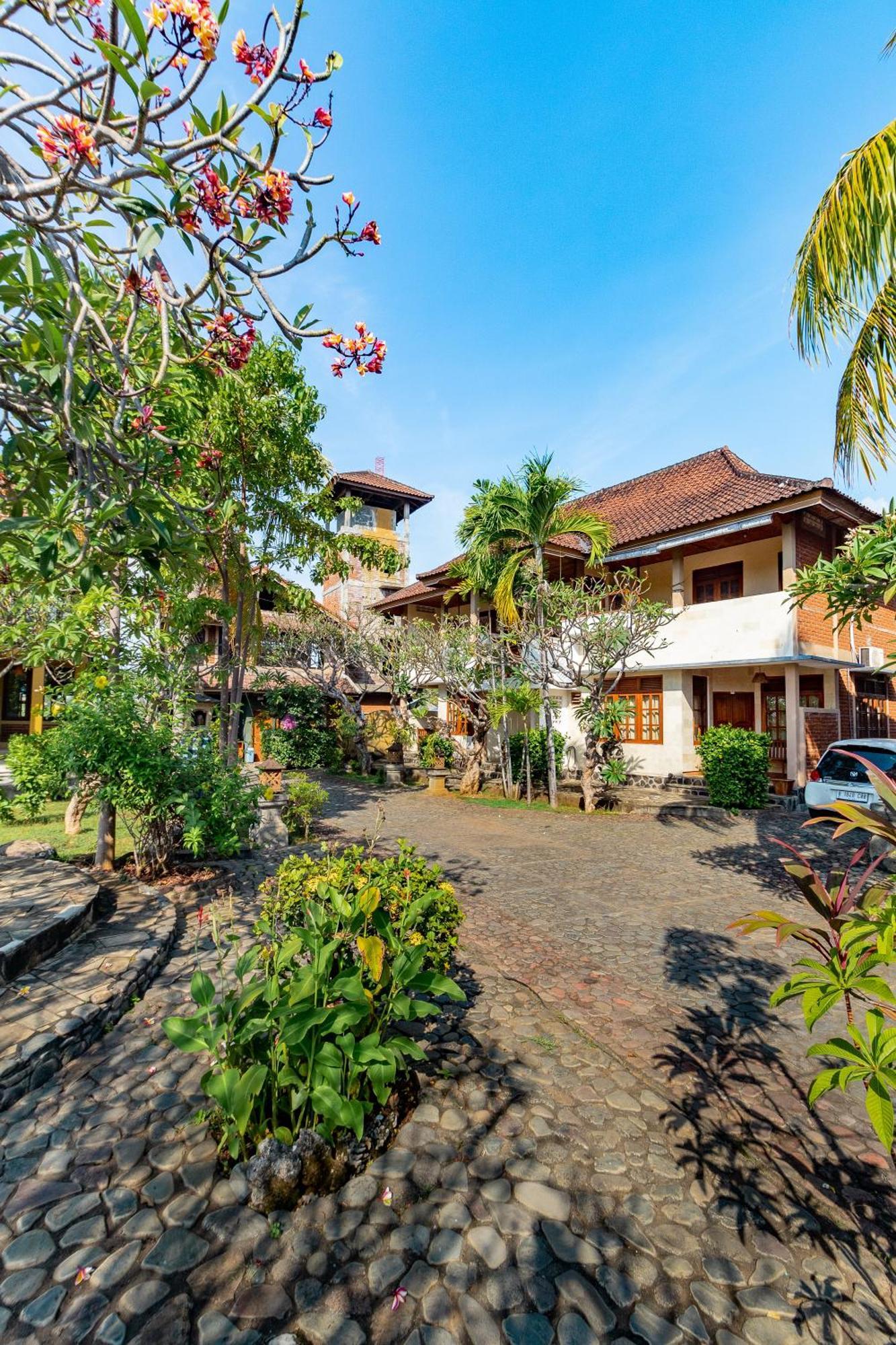Vedanta Villa Lovina (Bali) Exterior photo